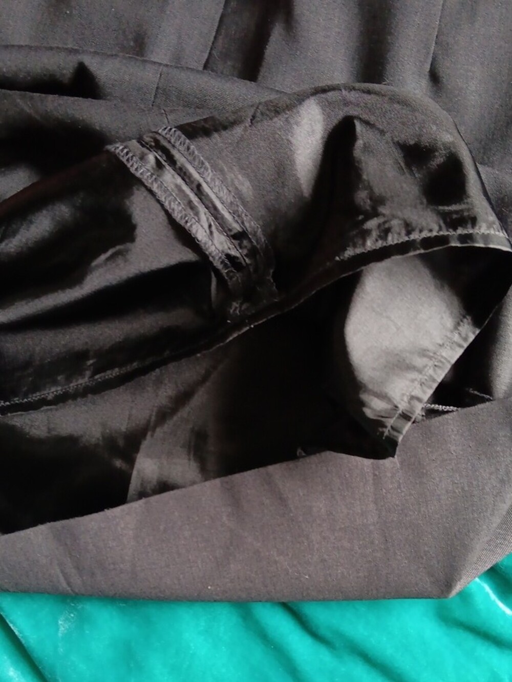 Classic Pleated Pencil Skirt in Dark Gray - Picture 7 of 9